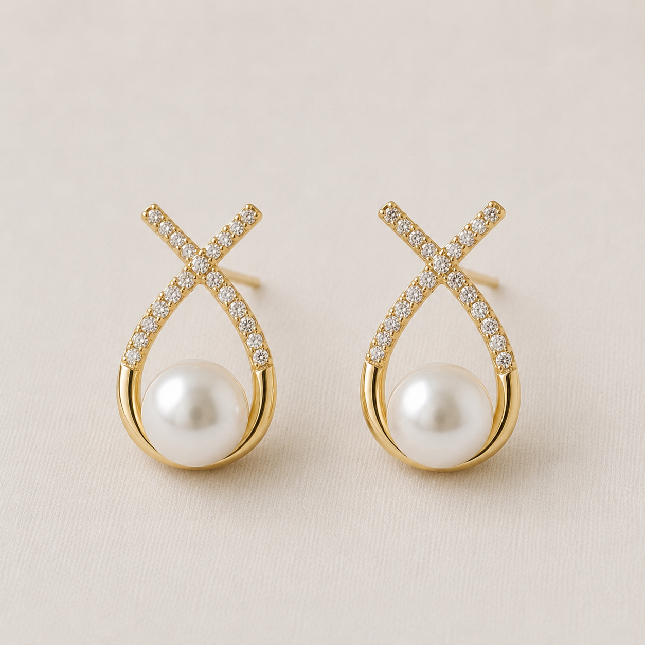 Everly Pearl Earrings